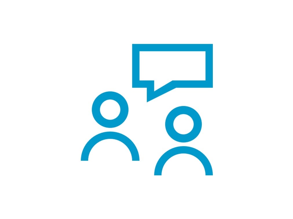 En grupp människor med en pratbubbla.